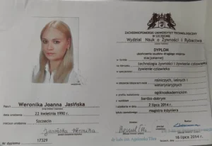Dyplom ukończenia studiów magisterskich przez dietetyka Weronika Gawrońska